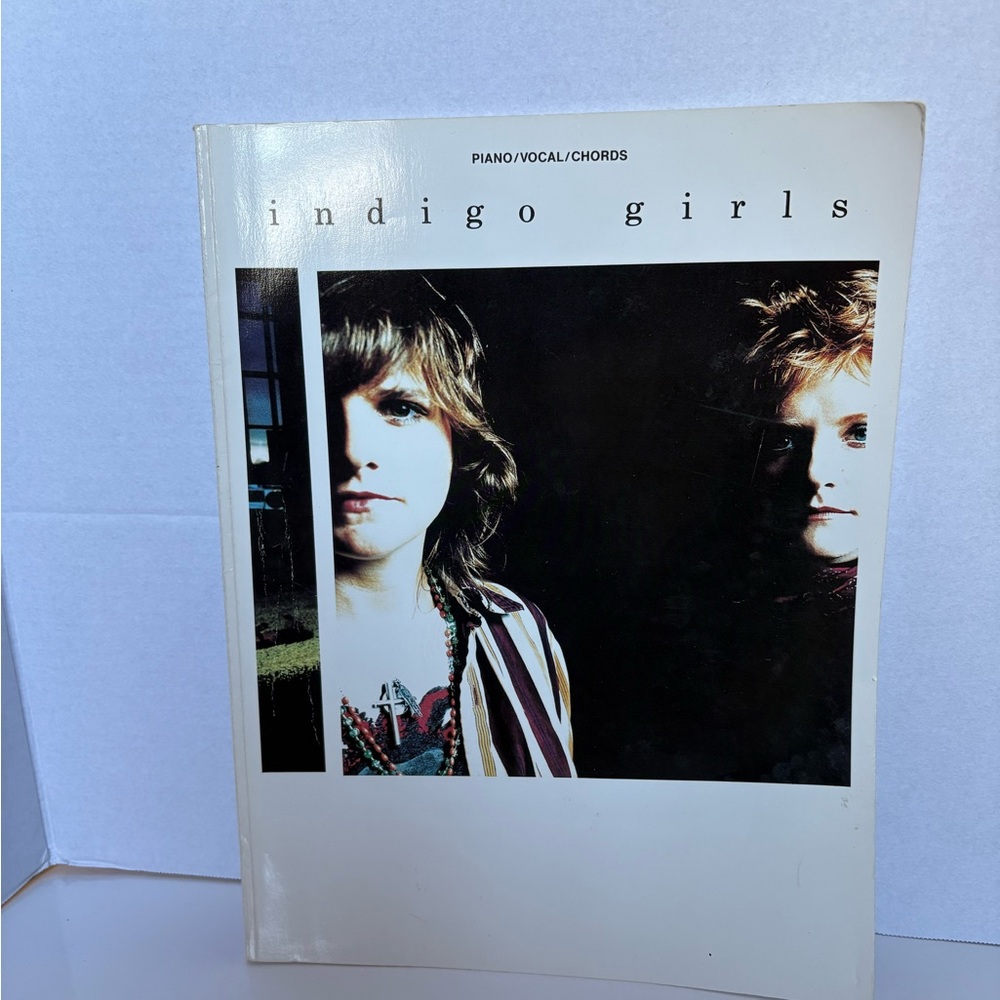Indigo Girls Piano/Vocal/Chords Songbook (1990)